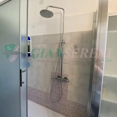 Lejlighed 7 Posti Letto Con Accesso Diretto Al Mare - Papi San Vincenzo